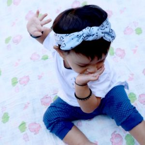 HBB 3 (1) cookiie baby girl headband grey heartstrings