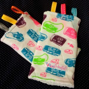DRA-26 Cookiie Drool Pads - camera click