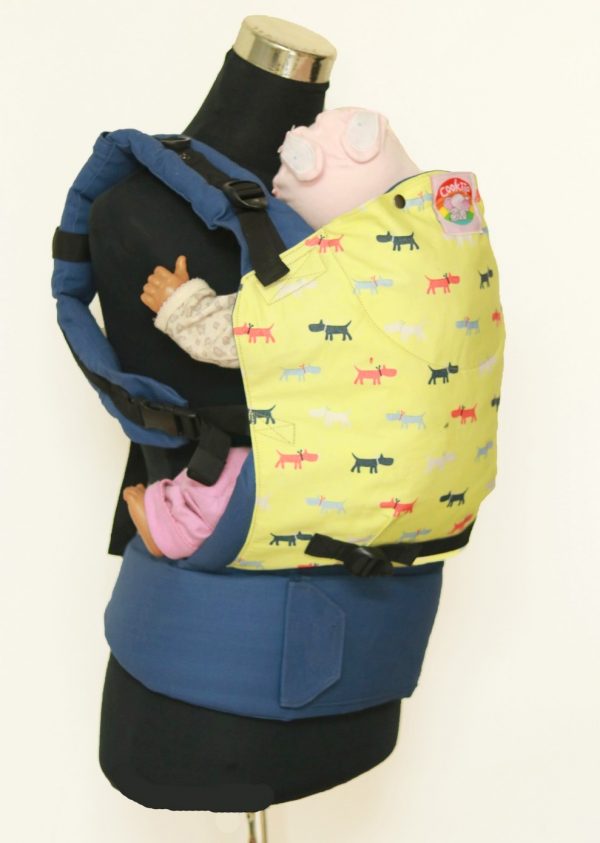 E-0007 (4) Cookiie baby carrier - Embrace - Doggy Days on Blue