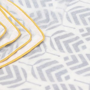 SW3 016(3) cookiie baby blanket Chevron leaf - yellow