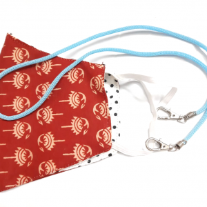 Face mask holder for kids